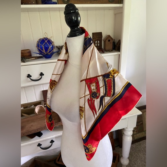 St.Germain - Picture 1 of 4